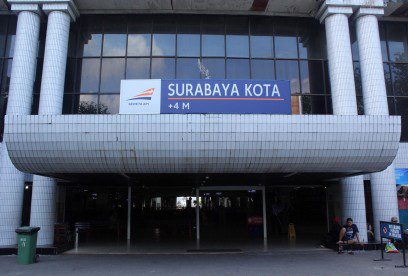 Stasiun Semut Surabaya